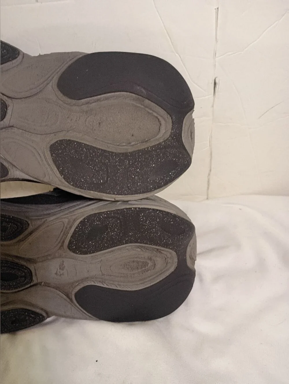 New Balance Fresh Foam X More v5 Black Women's Size 8 Wide (D) WMORLK5 Running